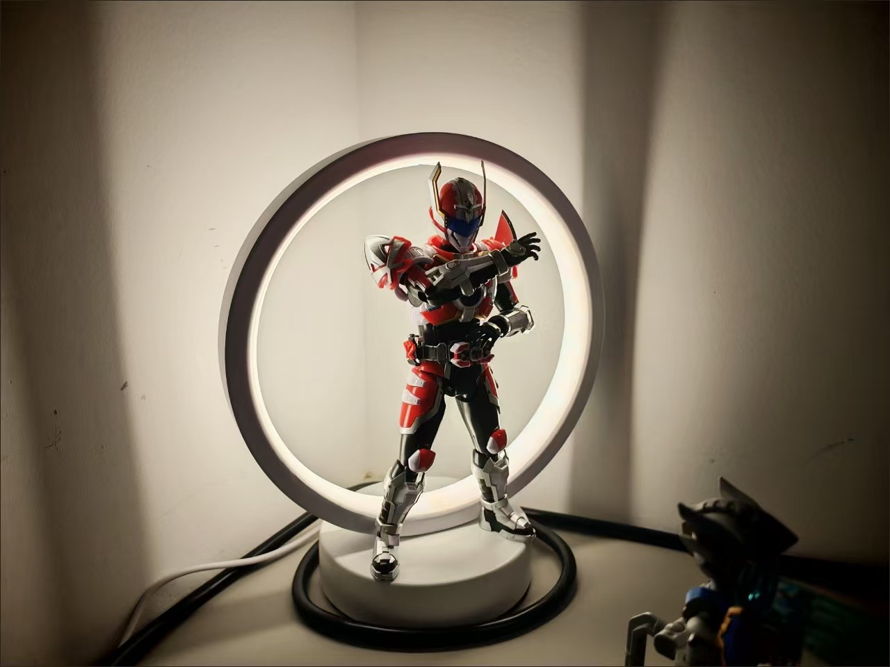 Led Ring Light - 간단한 링 모양의 램프, 야간 조명