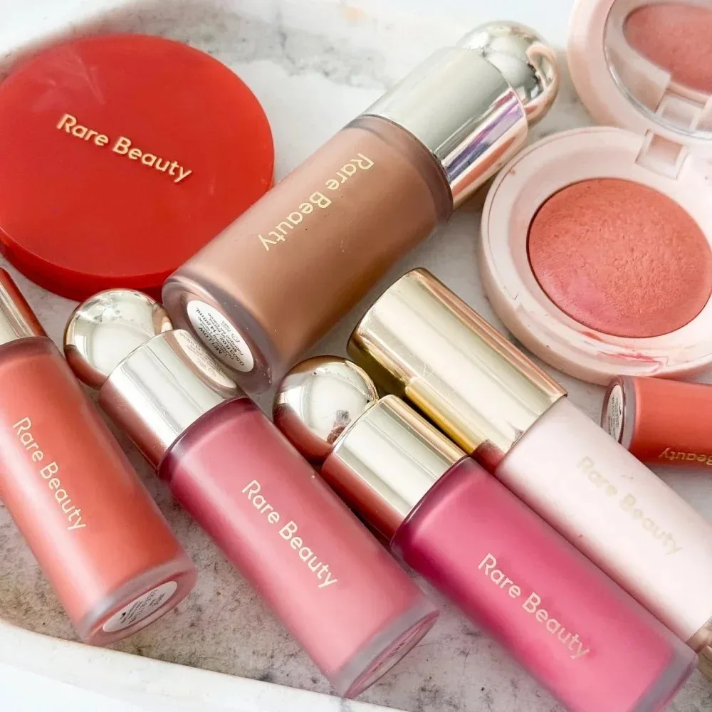 레어 뷰티 소프트 핀치 립 스테인 & 리퀴드 하이라이터 - Rare Beauty Makeup Highlighter 리뷰 및 가격
