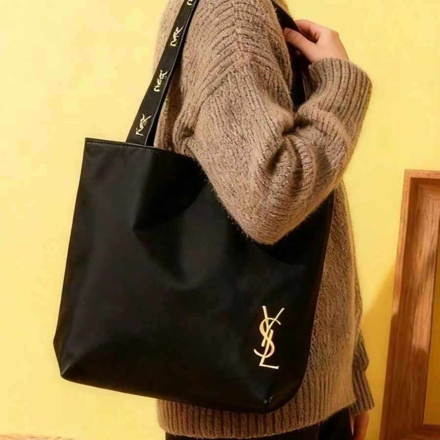 Yves Saint Laurent YSL의 가방 미니멀 - Ysl Beauty Makeup 리뷰 및 가격