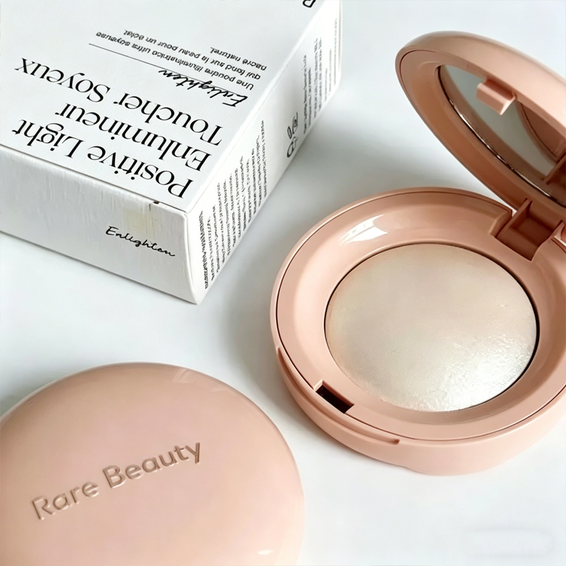 레어 뷰티 매트 라스팅 바운시 멜팅 쿠션 크림-투-파우 - Rare Beauty Makeup Highlighter 리뷰 및 가격